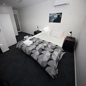 Mihaven Shared Living - Martyn St Cairns